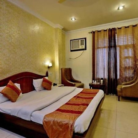 Hotel Diamond Inn Chandigarh Exterior photo