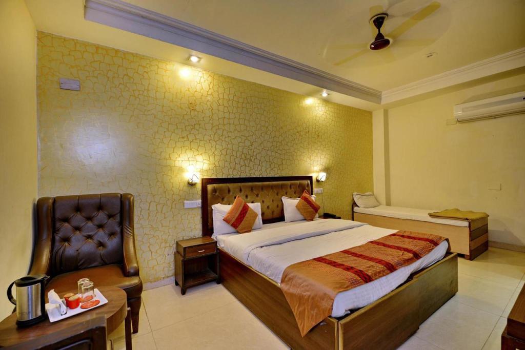 Hotel Diamond Inn Chandigarh Exterior photo