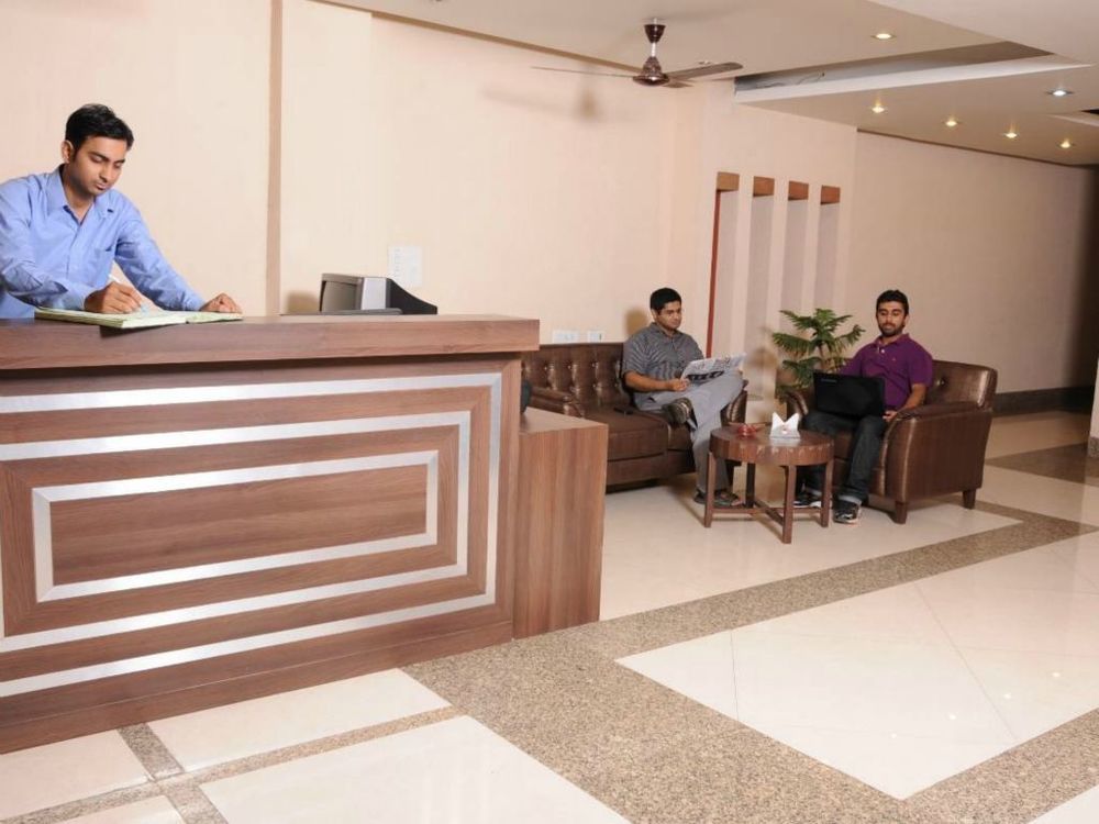 Hotel Diamond Inn Chandigarh Exterior photo